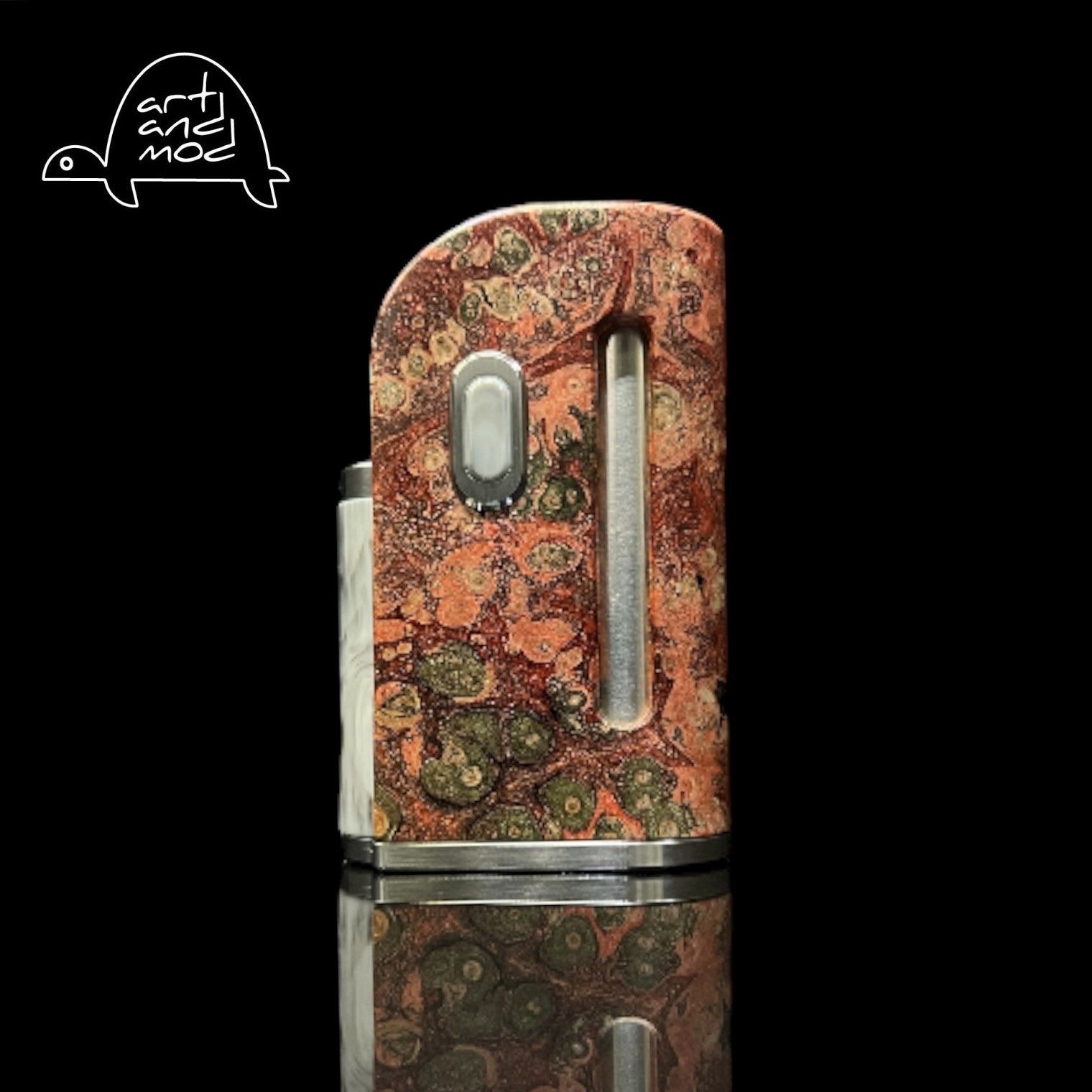 Nameless V2 Elder Burl Stabilized + White/Black Resin di Art&Mod